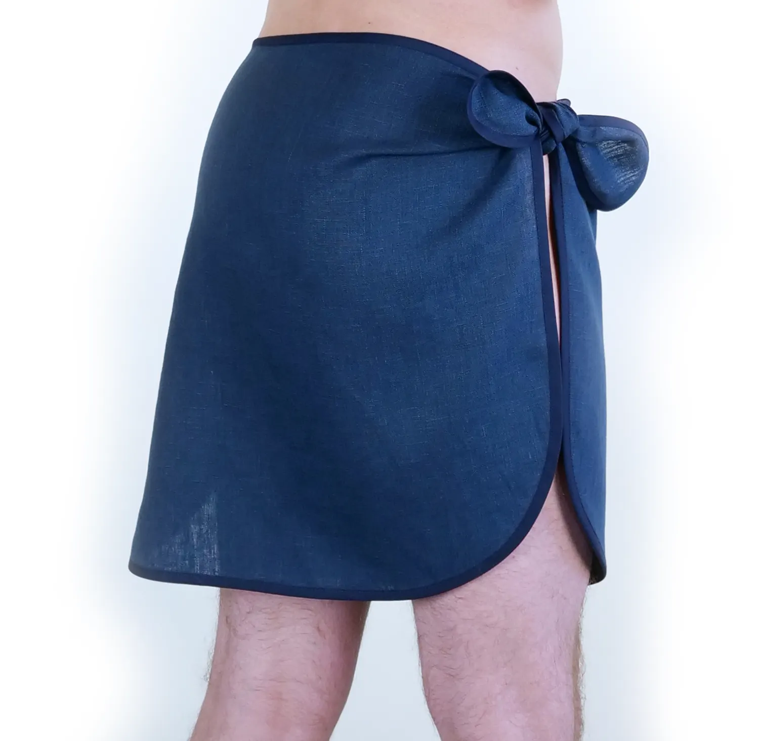 pirtiesprijuoste-melinaslinas1 pirties-prijuostė-iš-mėlyno-lino